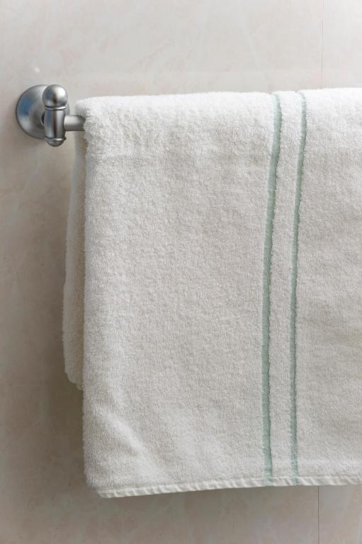 Chambre Simple avec Salle de Bains Commune